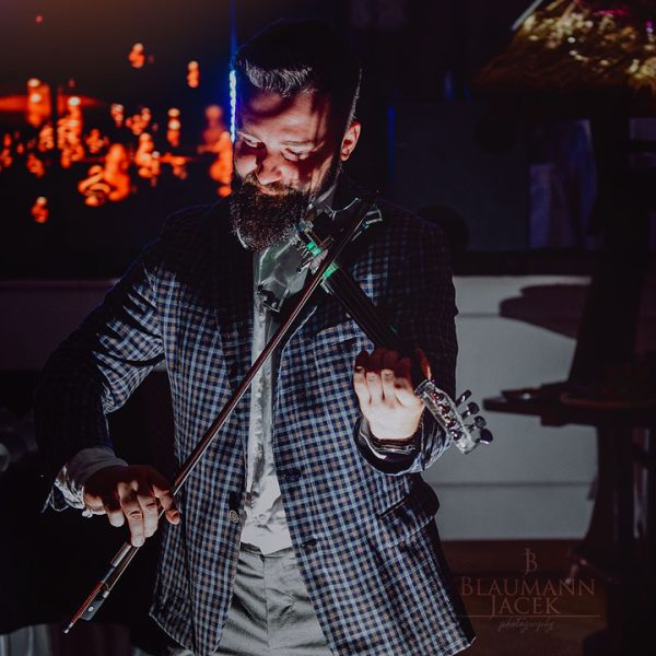 264942673_974122146835226_3970350827628690178_n